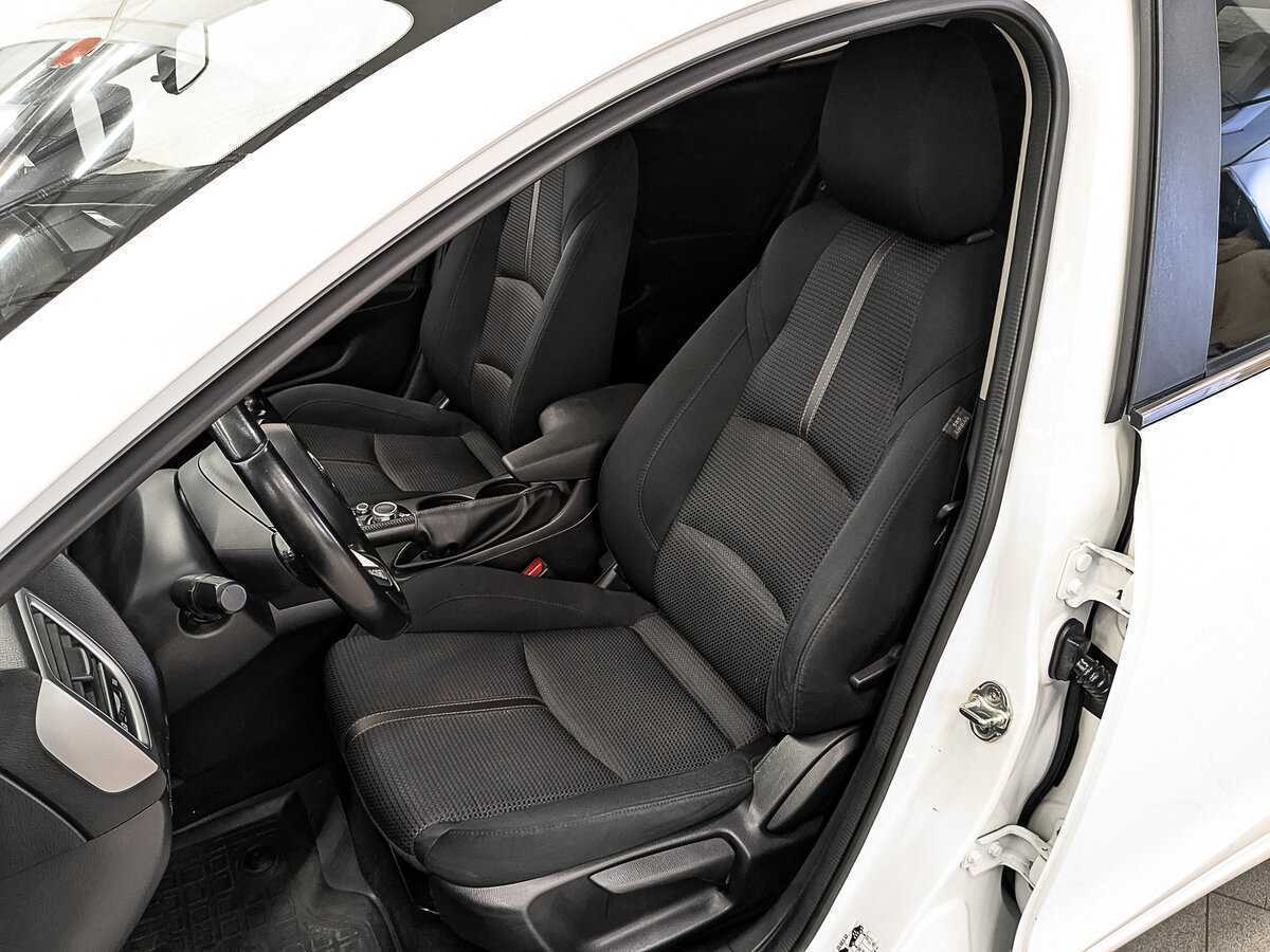 Mazda 3 б/у, 2018, Автоматическая. Фото: #17