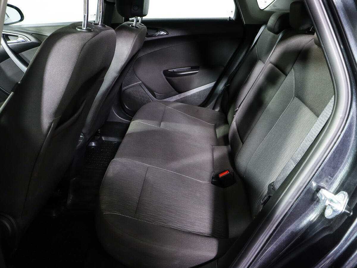 Opel Astra б/у, 2012, Автоматическая. Фото: #7