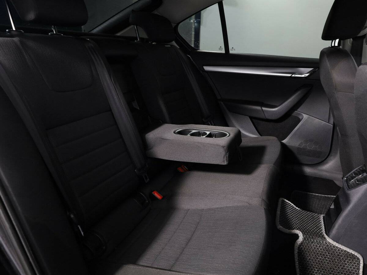 Skoda Octavia б/у, 2013, Механическая. Фото: #13