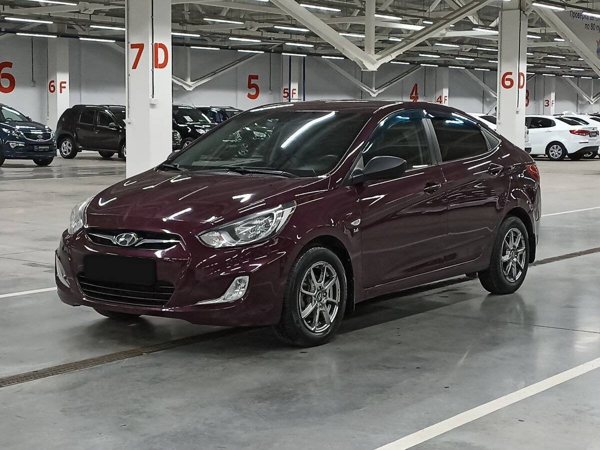 Hyundai Solaris б/у, 2013, Механическая. Фото: #0