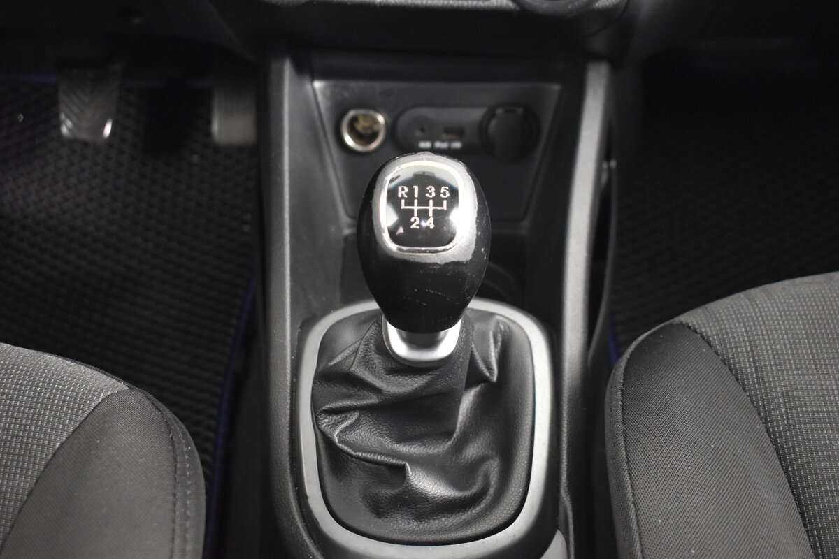 Kia Rio б/у, 2013, Механическая. Фото: #11