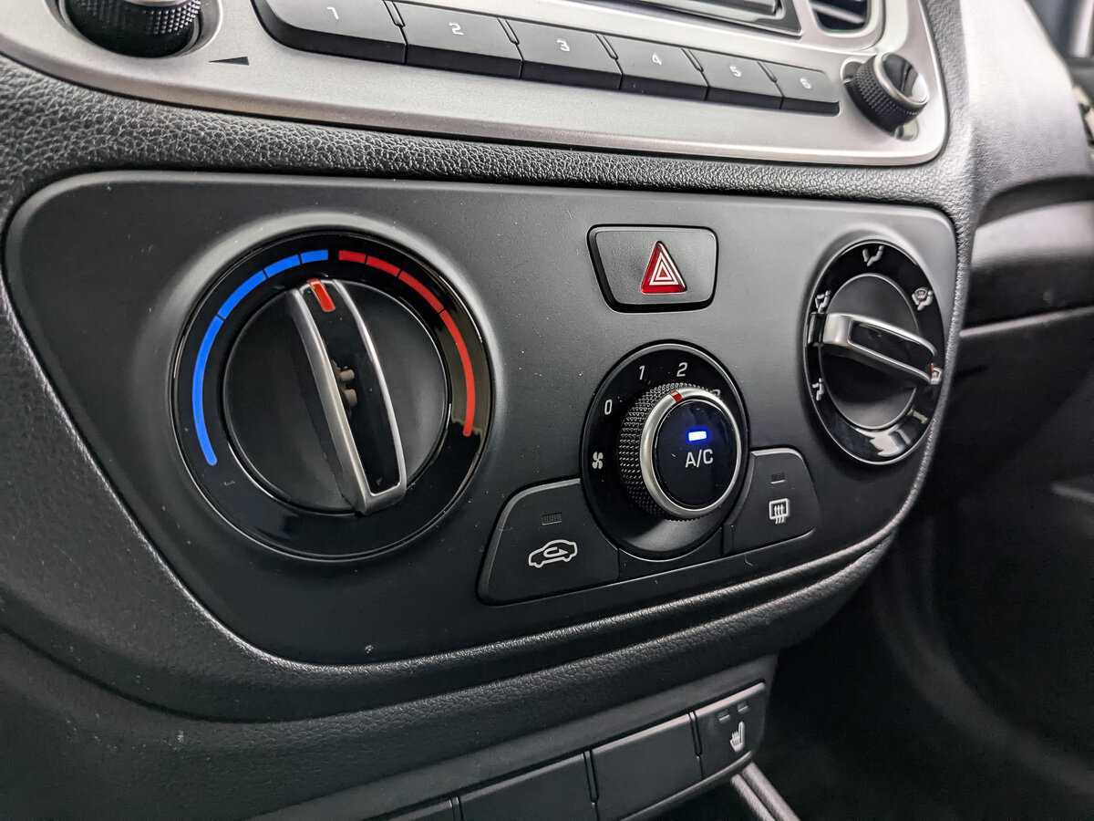 Hyundai Solaris б/у, 2022, Автоматическая. Фото: #16