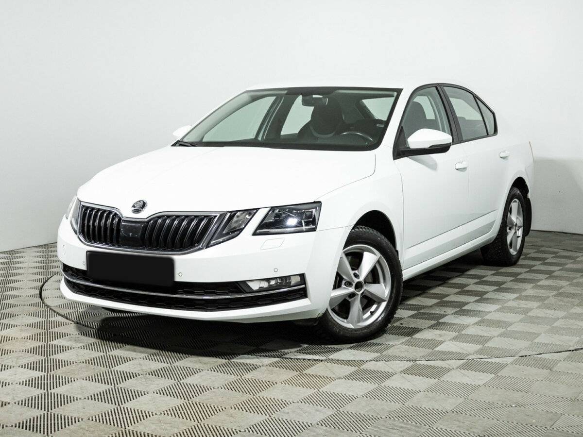 Skoda Octavia б/у, 2017, Роботизированная. Посмотреть фото