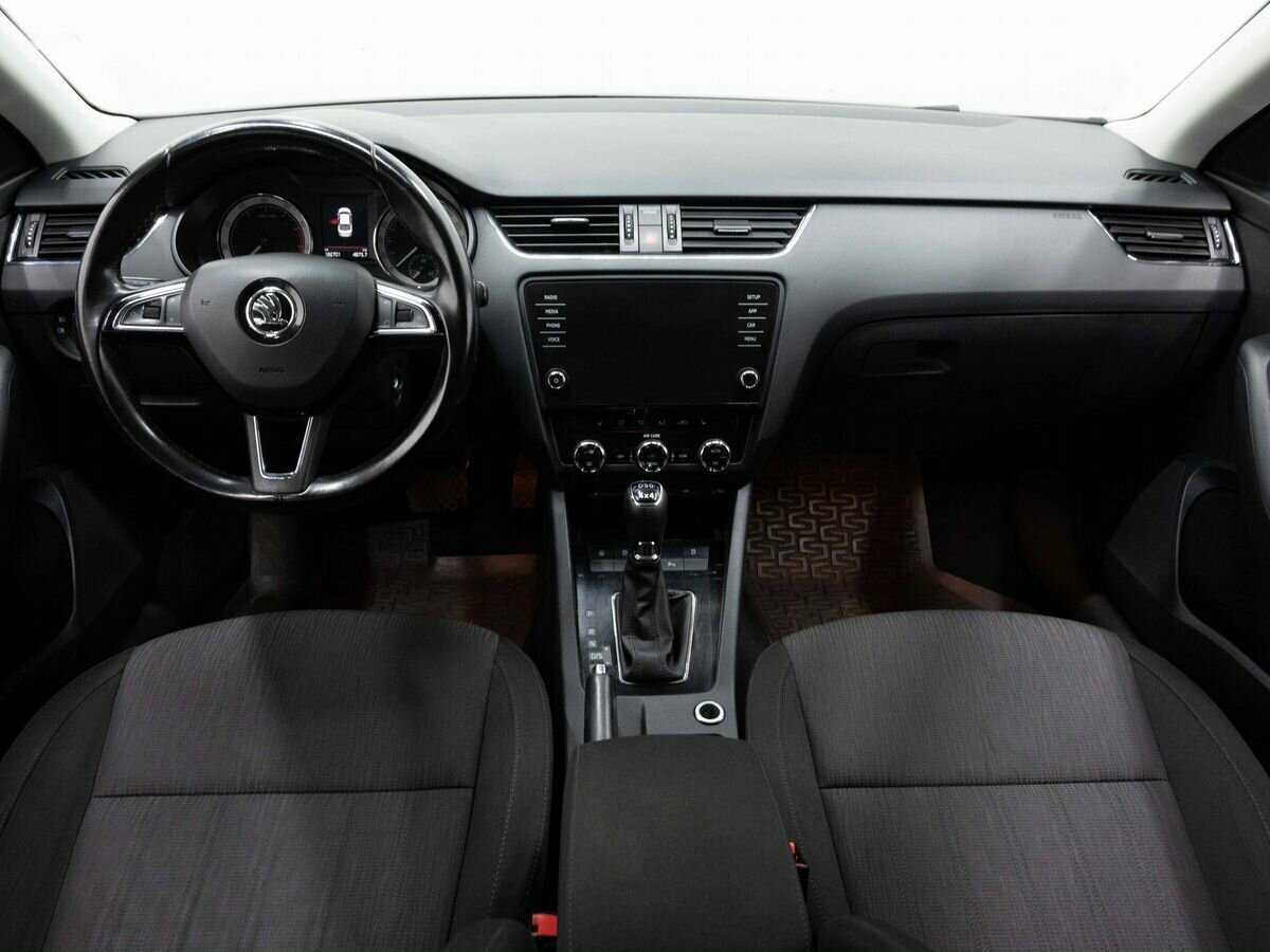 Skoda Octavia б/у, 2017, Роботизированная. Фото: #12