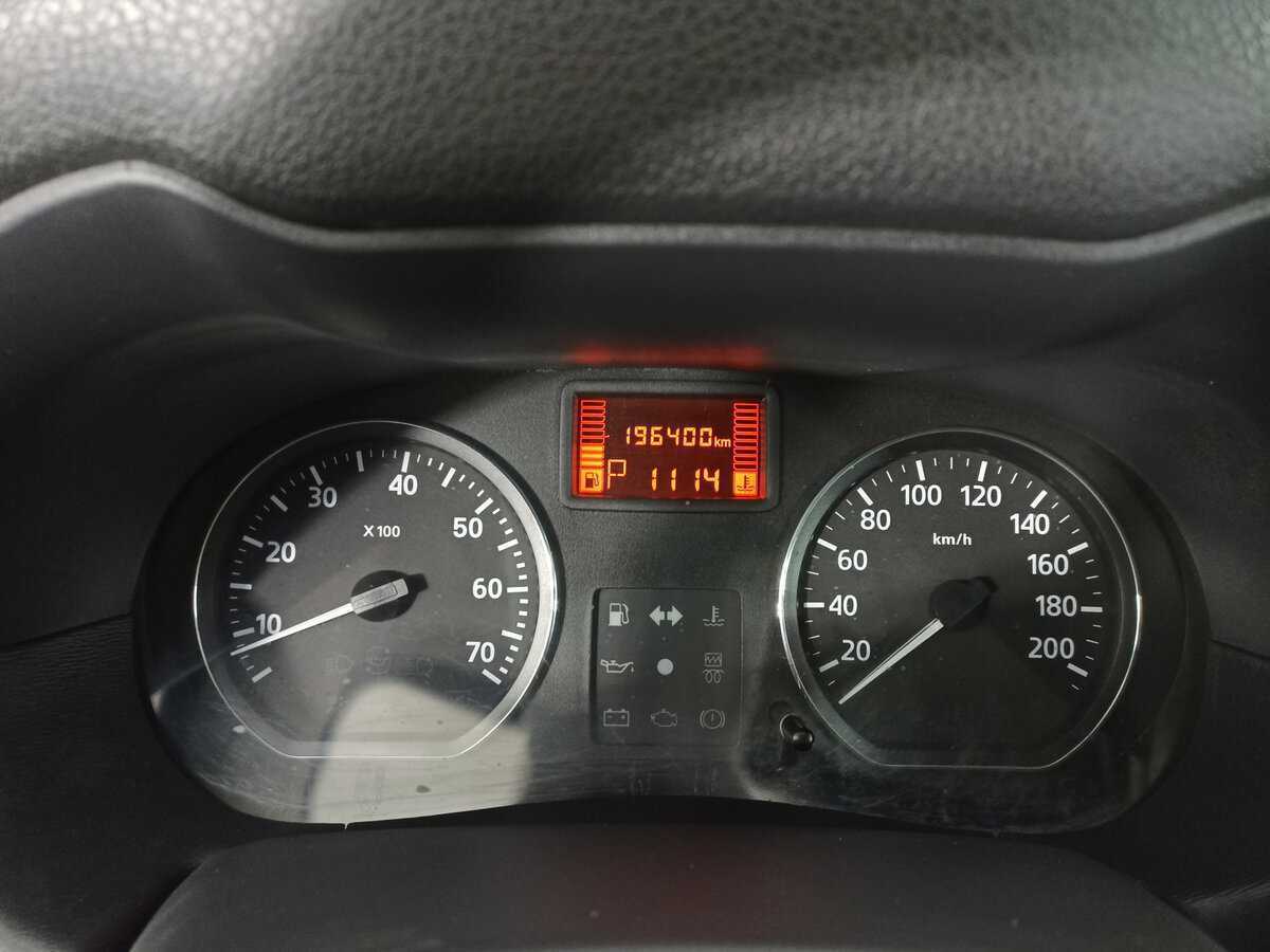 Nissan Terrano б/у, 2015, Автоматическая. Фото: #10