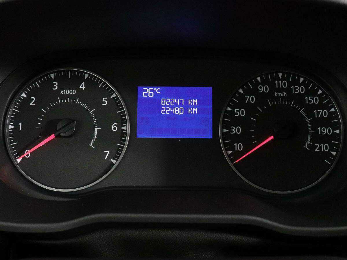 Renault Duster б/у, 2022, Механическая. Фото: #9