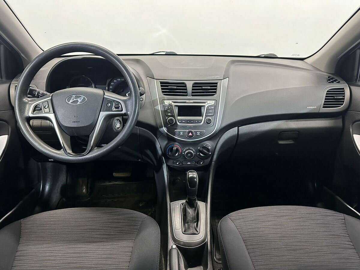 Hyundai Solaris б/у, 2015, Автоматическая. Фото: #8