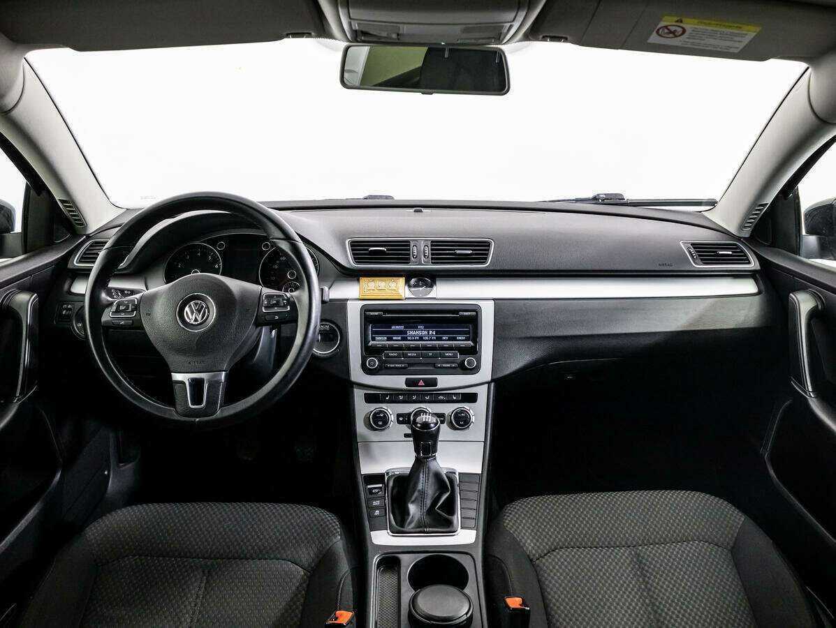 Volkswagen Passat б/у, 2013, Механическая. Фото: #10