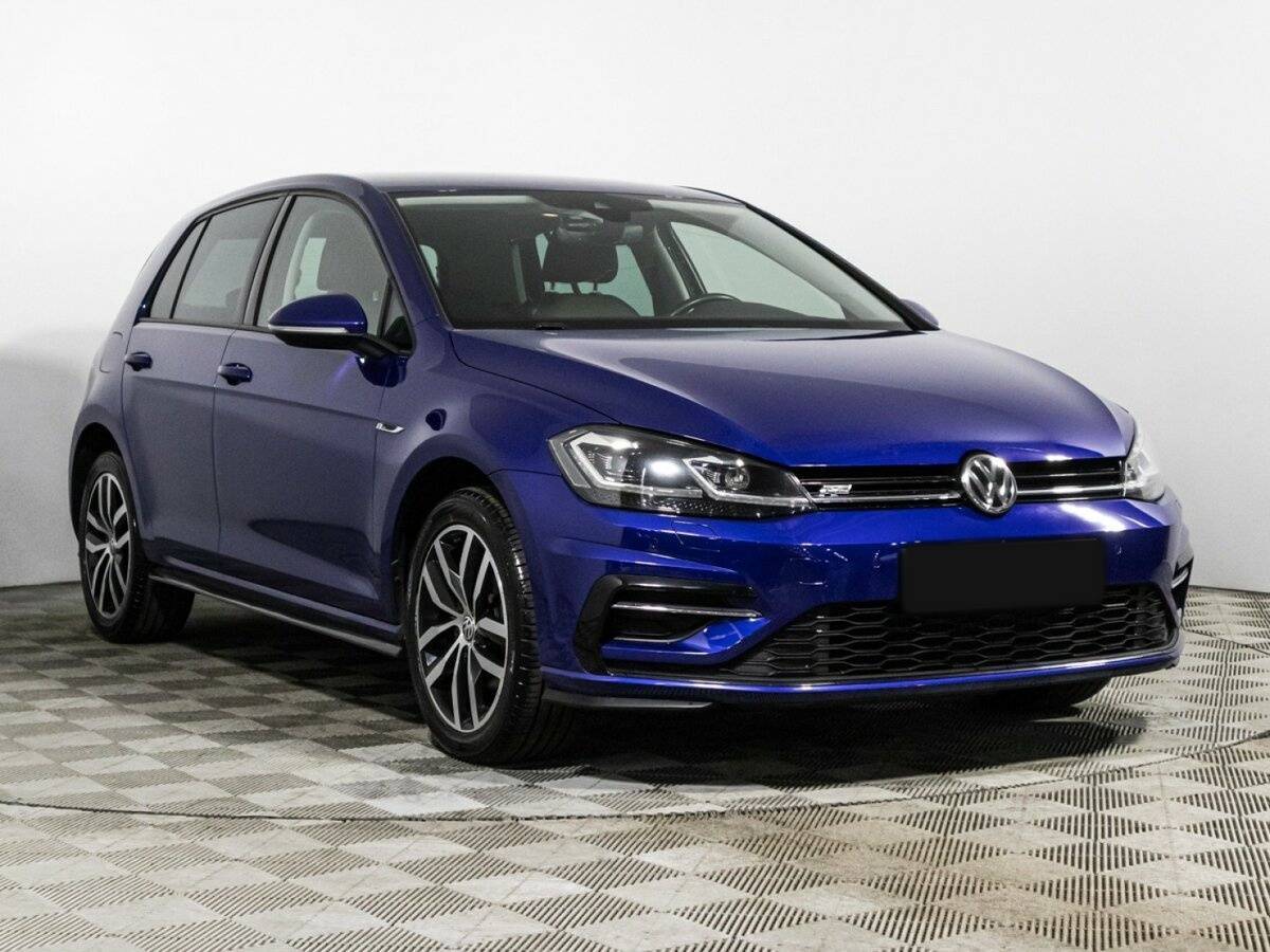 Volkswagen Golf б/у, 2018, Роботизированная. Фото: #2