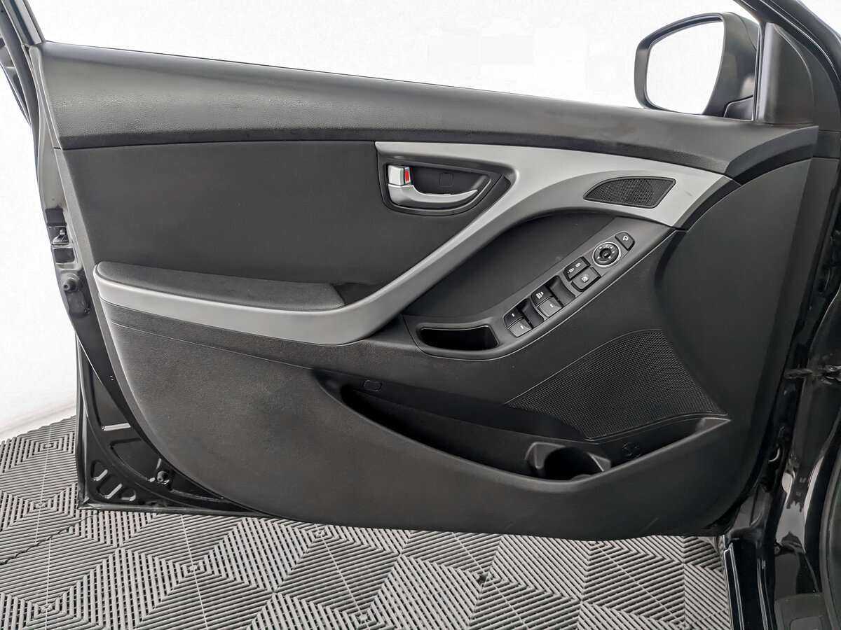 Hyundai Elantra б/у, 2014, Автоматическая. Фото: #14