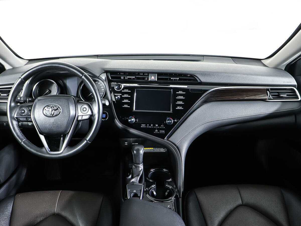 Toyota Camry б/у, 2020, Автоматическая. Фото: #10