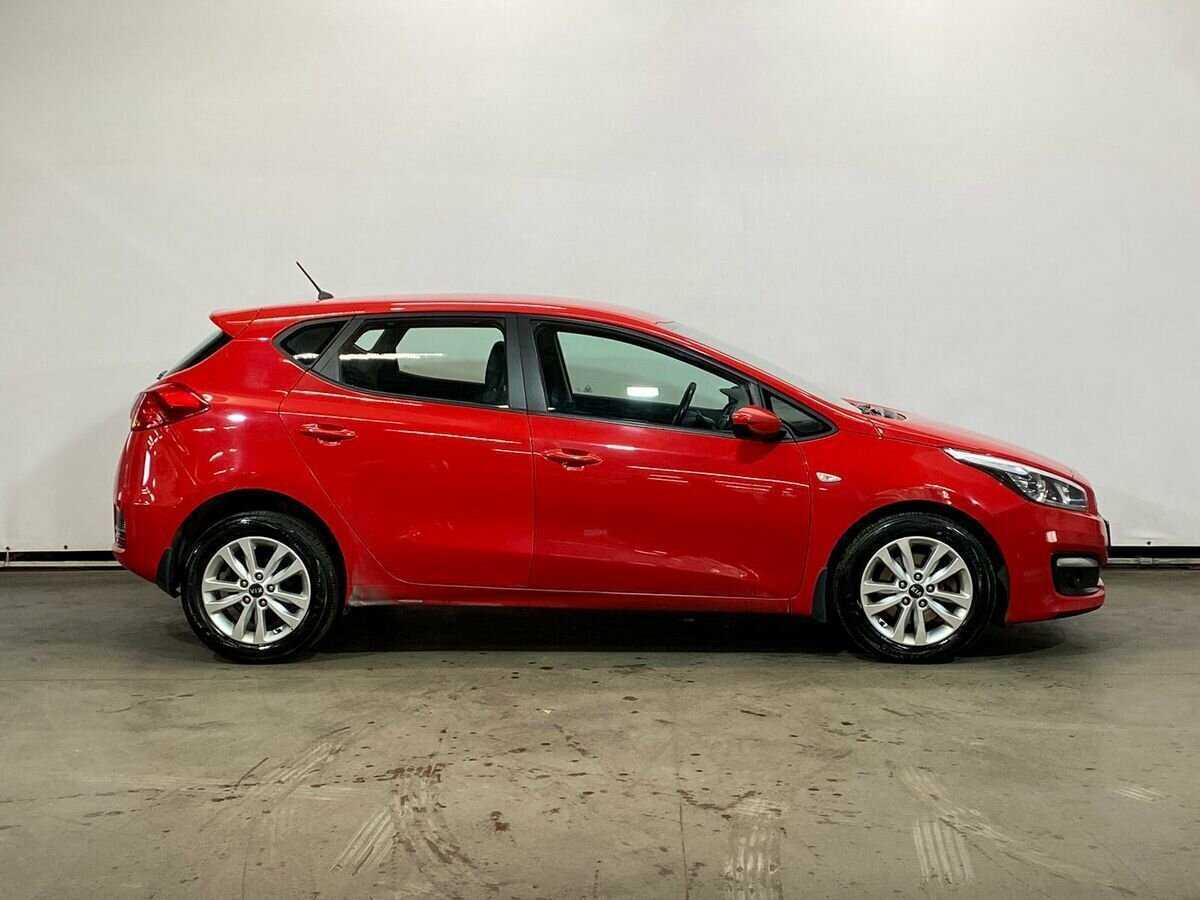 Kia Ceed б/у, 2016, Автоматическая. Фото: #3