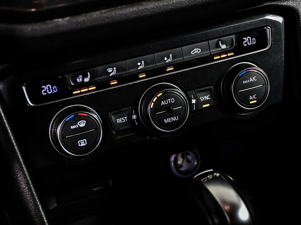 Volkswagen Tiguan б/у, 2017, Роботизированная. Фото: #13