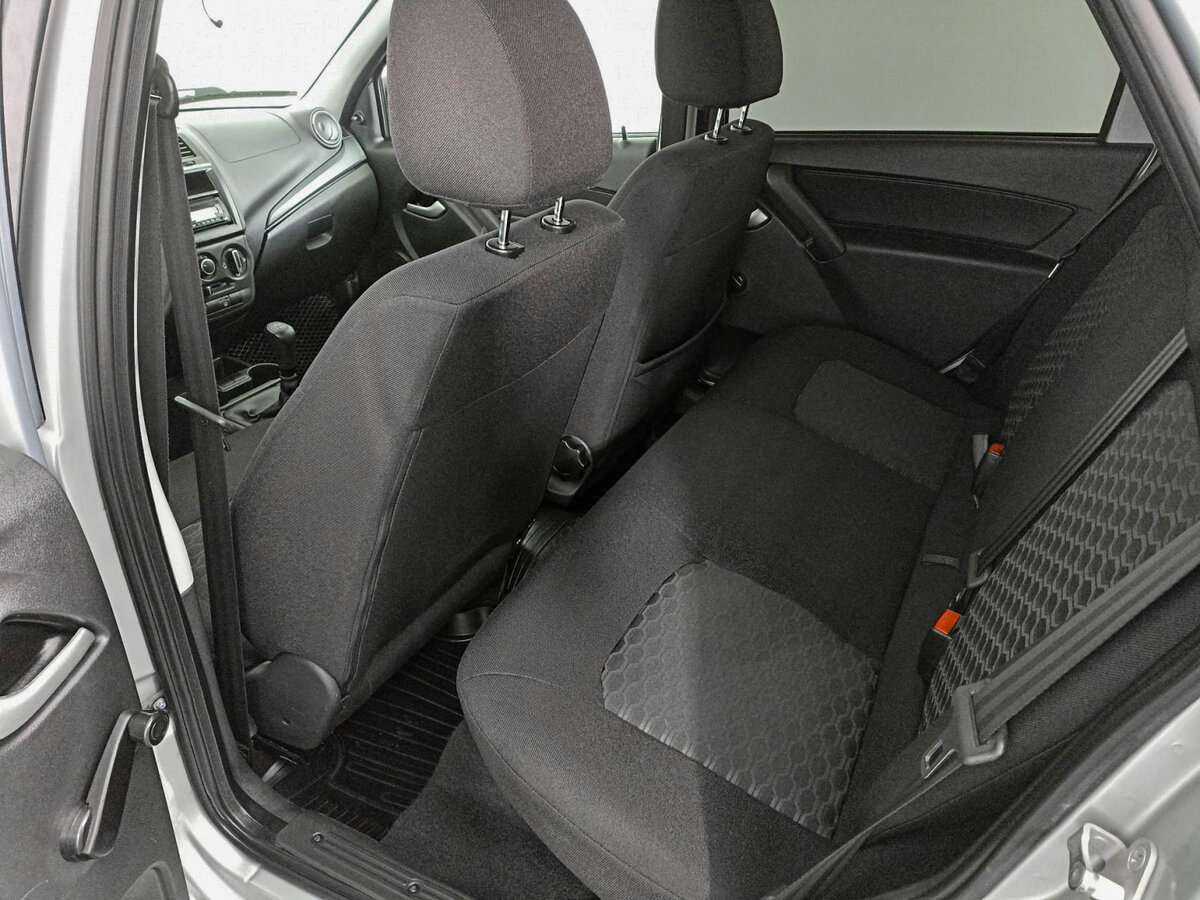 Lada (ВАЗ) Granta б/у, 2018, Механическая. Фото: #9