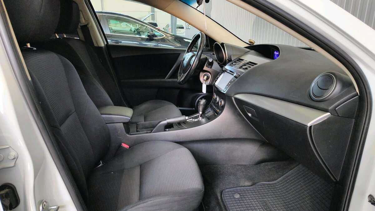 Mazda 3 б/у, 2012, Автоматическая. Фото: #13