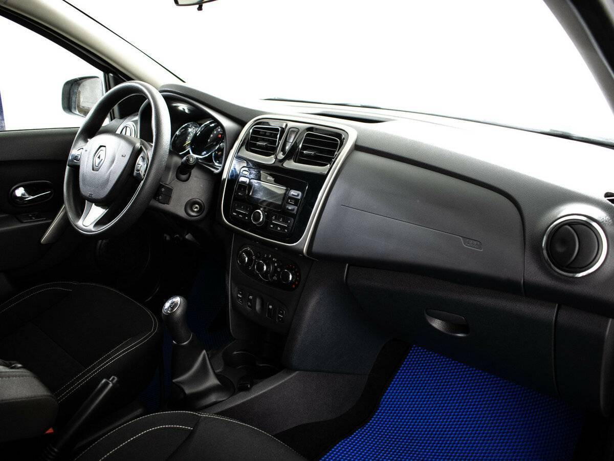 Renault Logan б/у, 2017, Механическая. Фото: #8