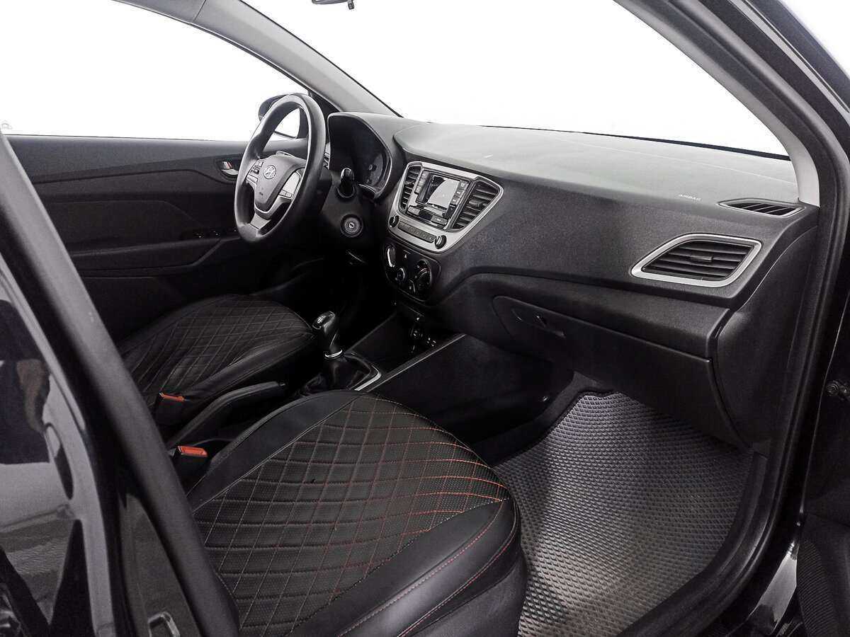 Hyundai Solaris б/у, 2018, Механическая. Фото: #8