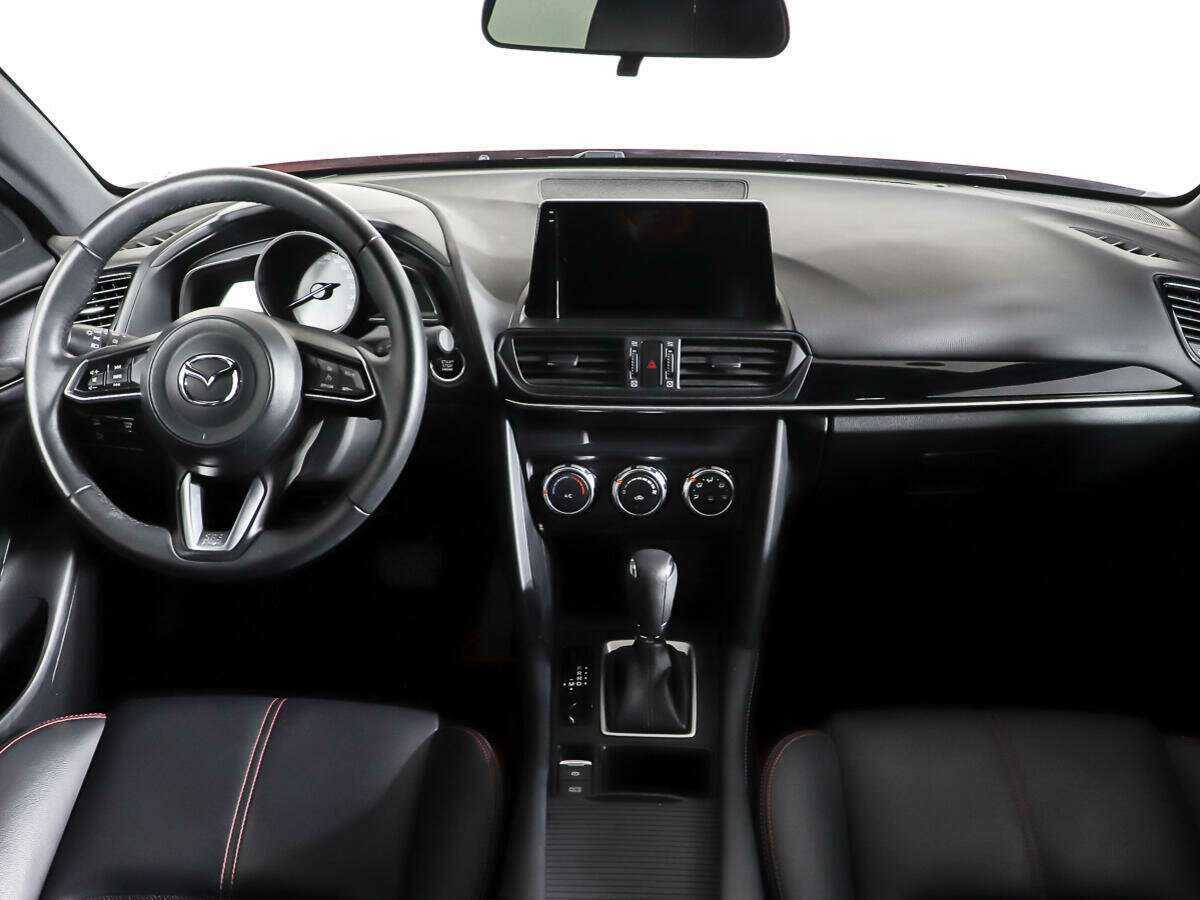 Mazda CX-4 б/у, 2022, Автоматическая. Фото: #9