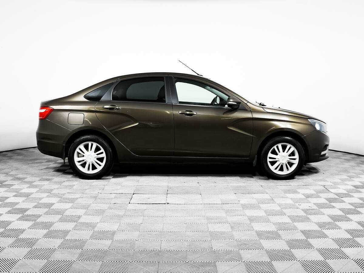 Lada (ВАЗ) Vesta б/у, 2017, Механическая. Фото: #3