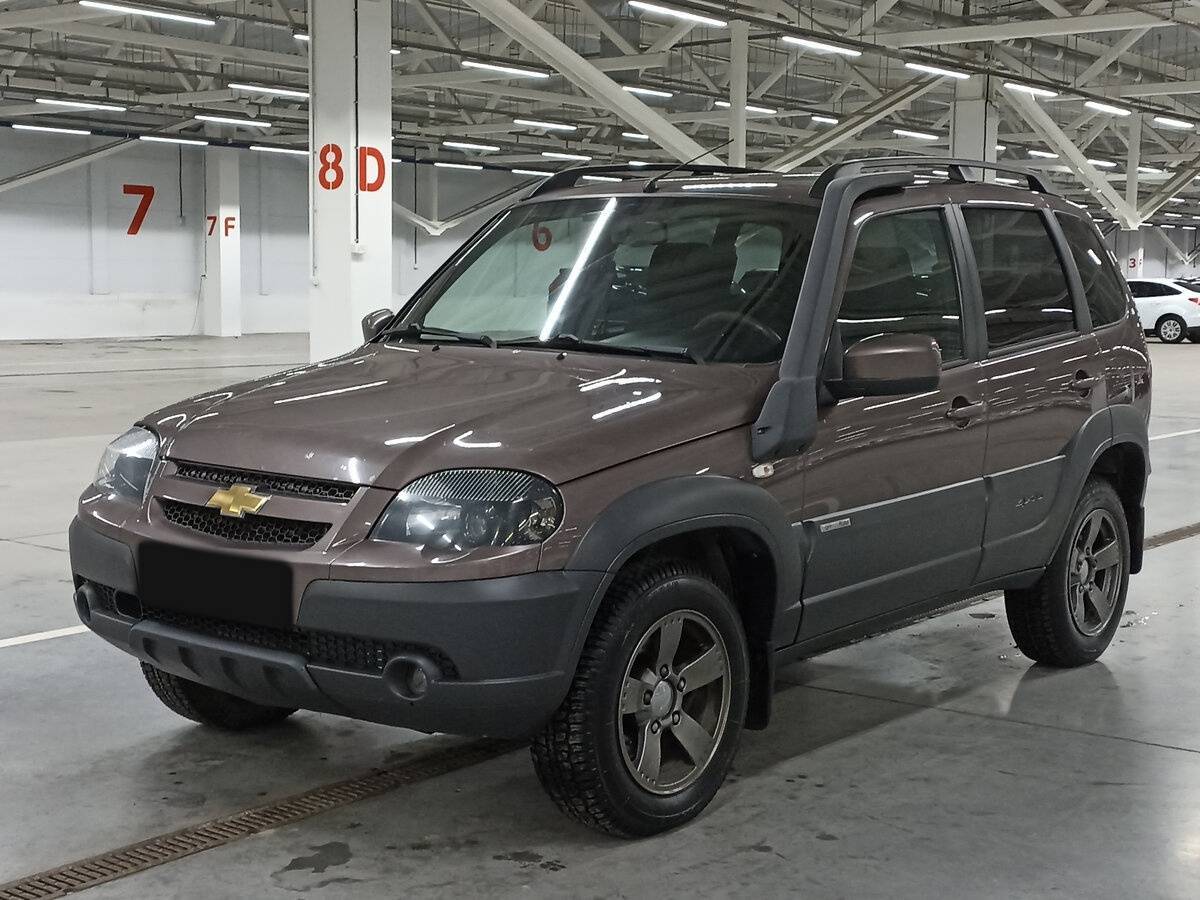 Chevrolet Niva б/у, 2018, Механическая. Фото: #0