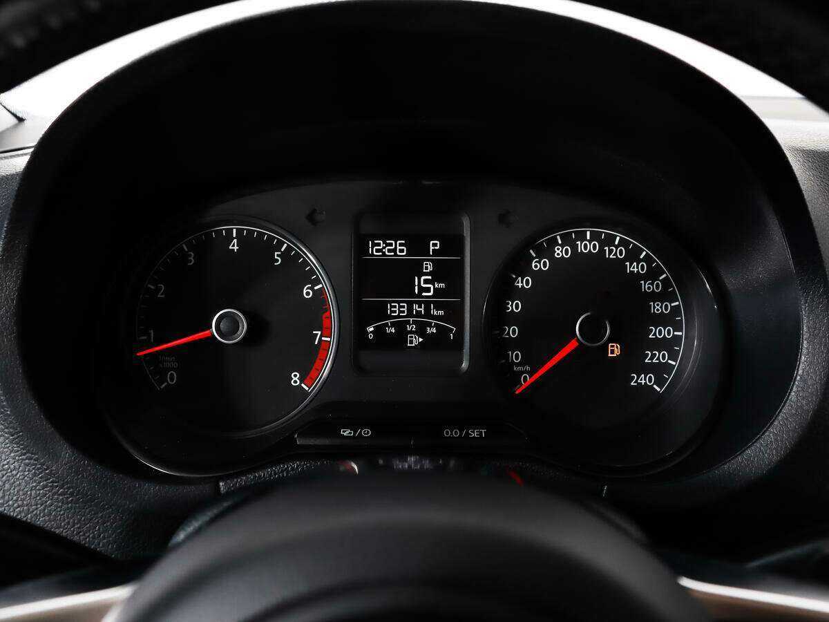 Volkswagen Polo б/у, 2018, Роботизированная. Фото: #14