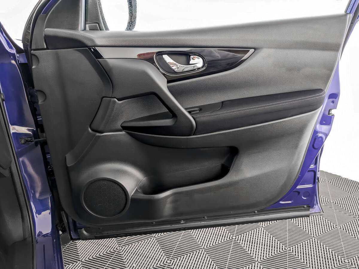 Nissan Qashqai б/у, 2015, Механическая. Фото: #19