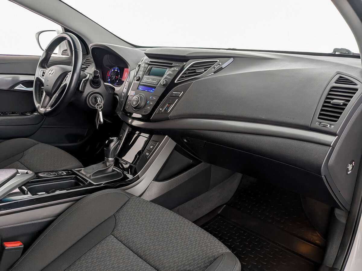 Hyundai i40 б/у, 2016, Роботизированная. Фото: #8