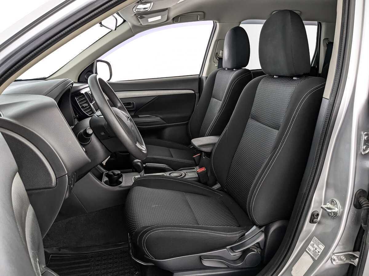 Mitsubishi Outlander б/у, 2015, Вариатор. Фото: #15