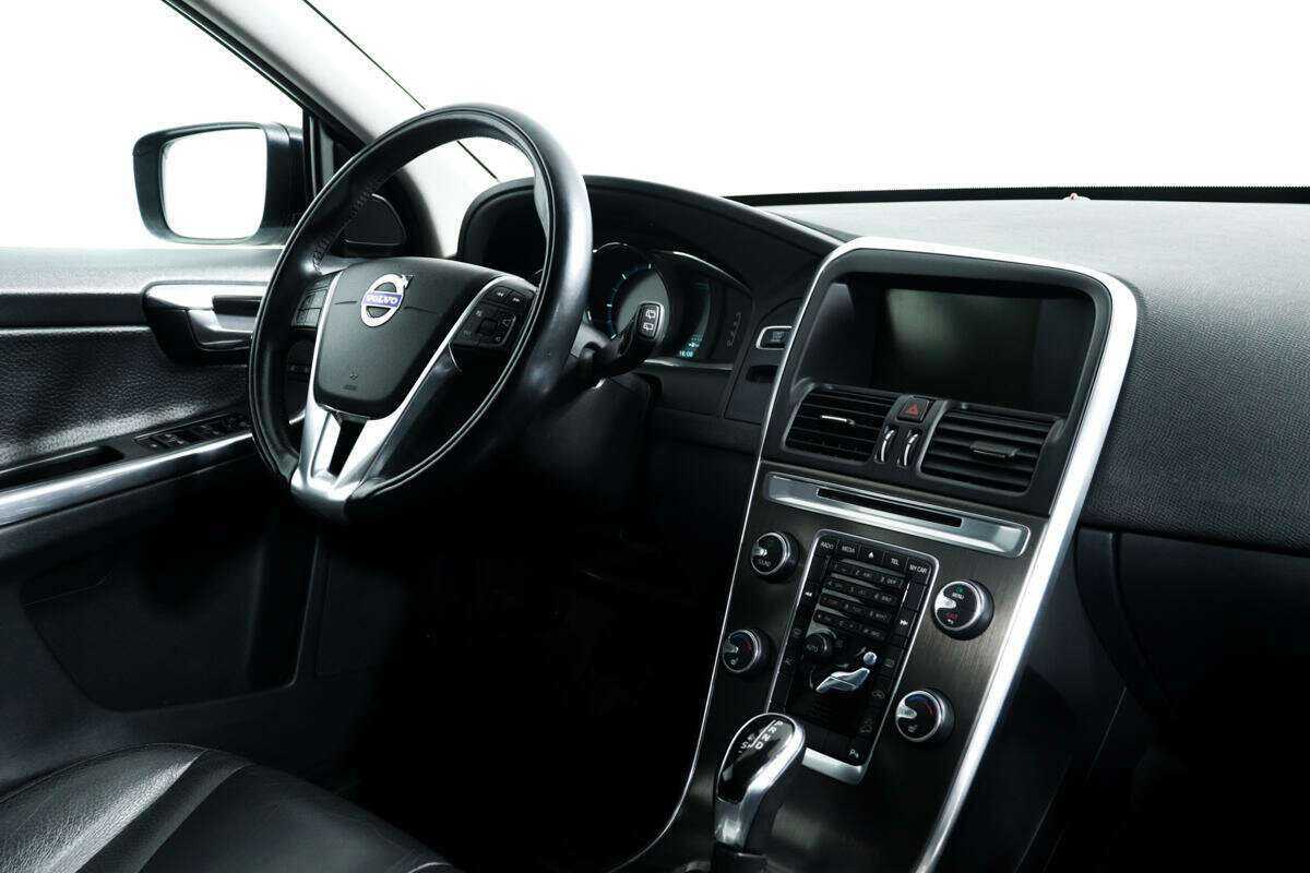 Volvo XC60 б/у, 2013, Автоматическая. Фото: #6