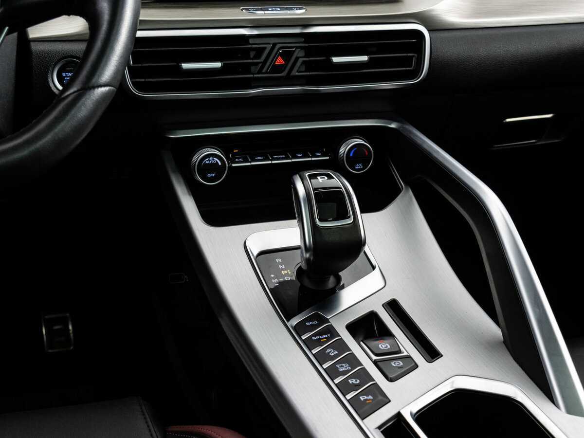 Geely Coolray б/у, 2022, Роботизированная. Фото: #13