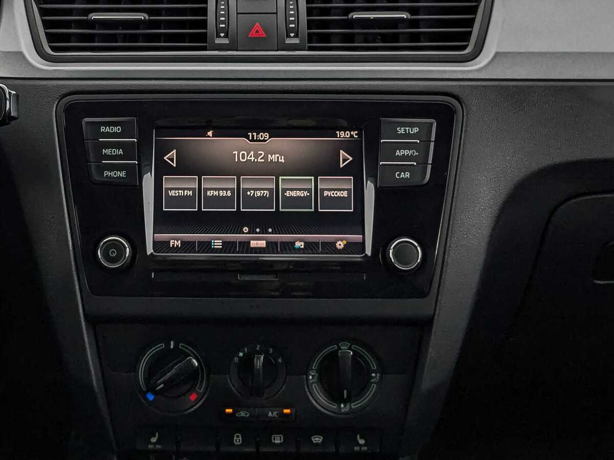 Skoda Rapid б/у, 2019, Механическая. Фото: #16