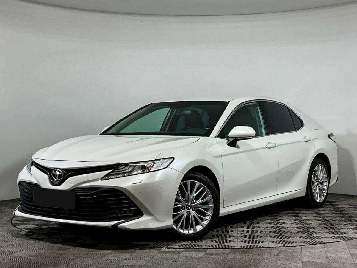 Toyota Camry б/у, 2018, Автоматическая. Посмотреть фото