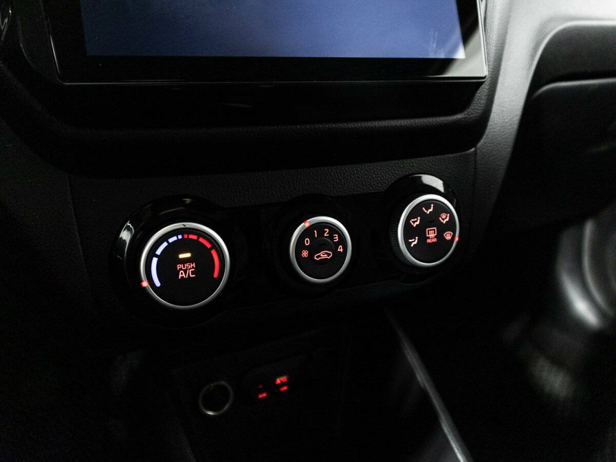 Kia Rio б/у, 2015, Механическая. Фото: #14