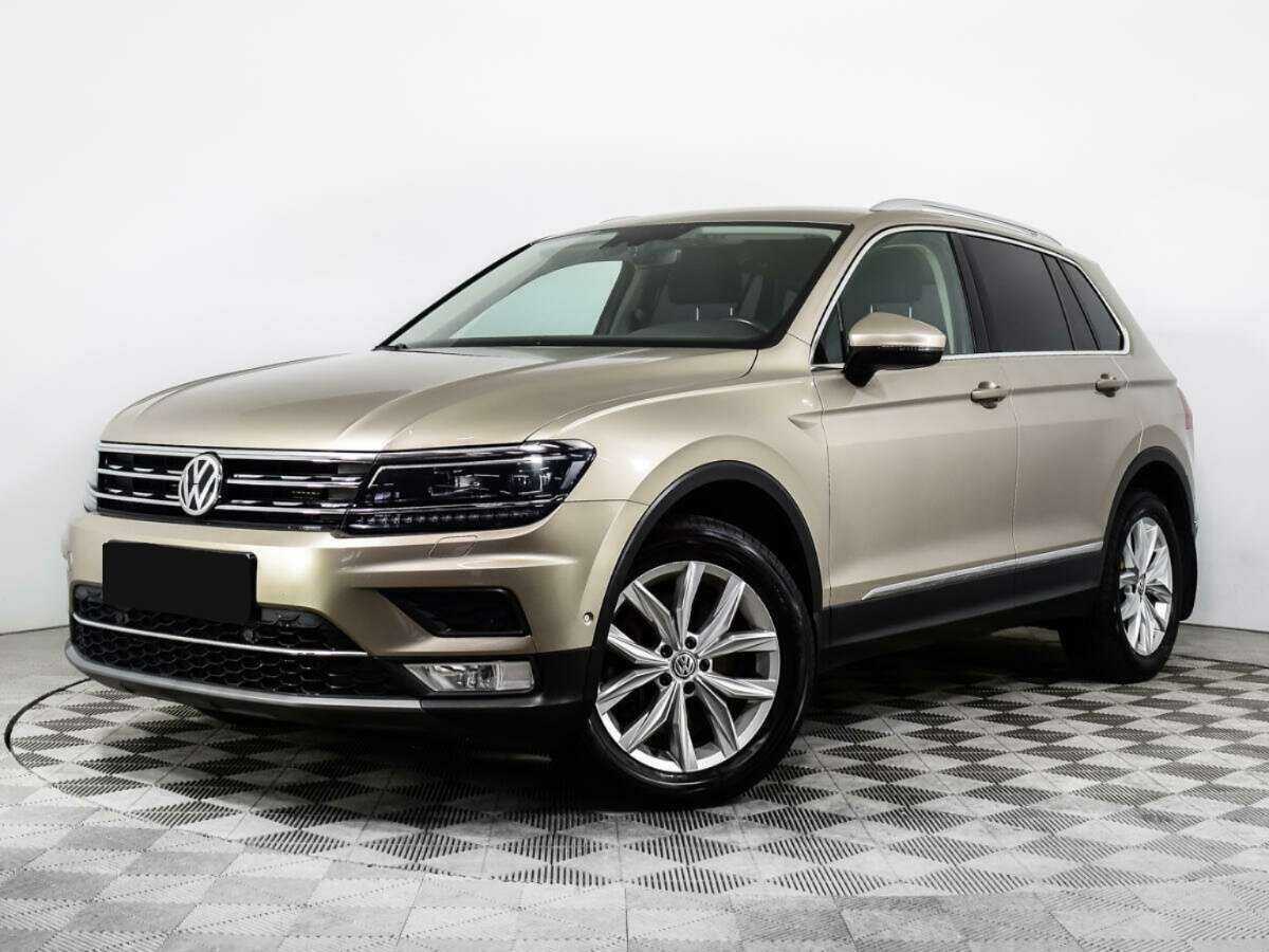 Volkswagen Tiguan б/у, 2017, Роботизированная. Посмотреть фото