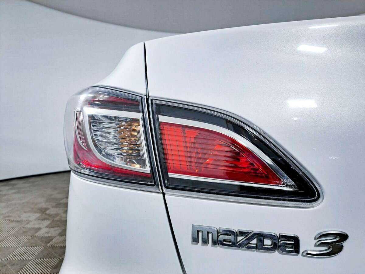 Mazda 3 б/у, 2013, Автоматическая. Фото: #9