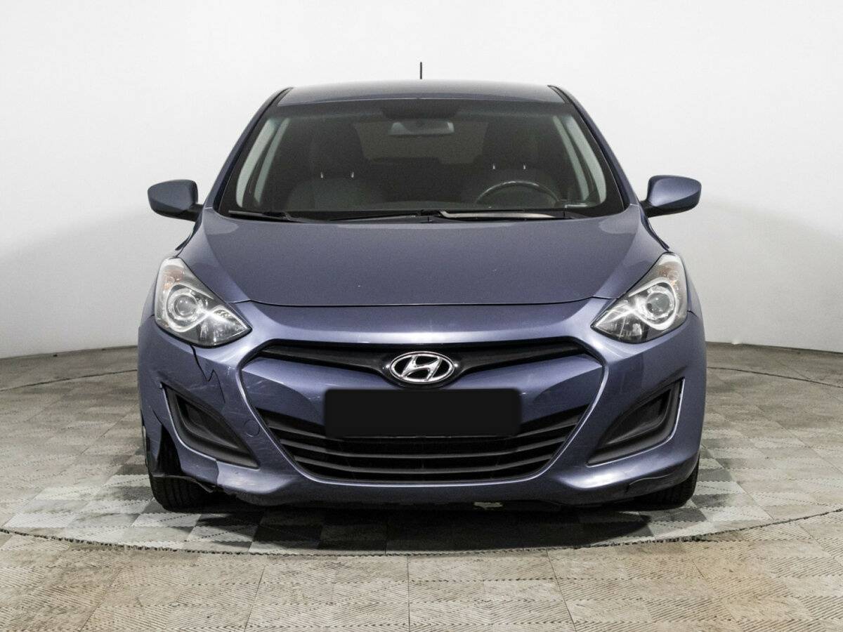 Hyundai i30 б/у, 2012, Автоматическая. Фото: #1