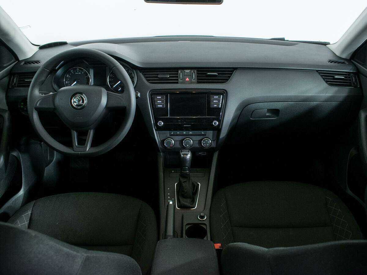 Skoda Octavia б/у, 2018, Автоматическая. Фото: #11