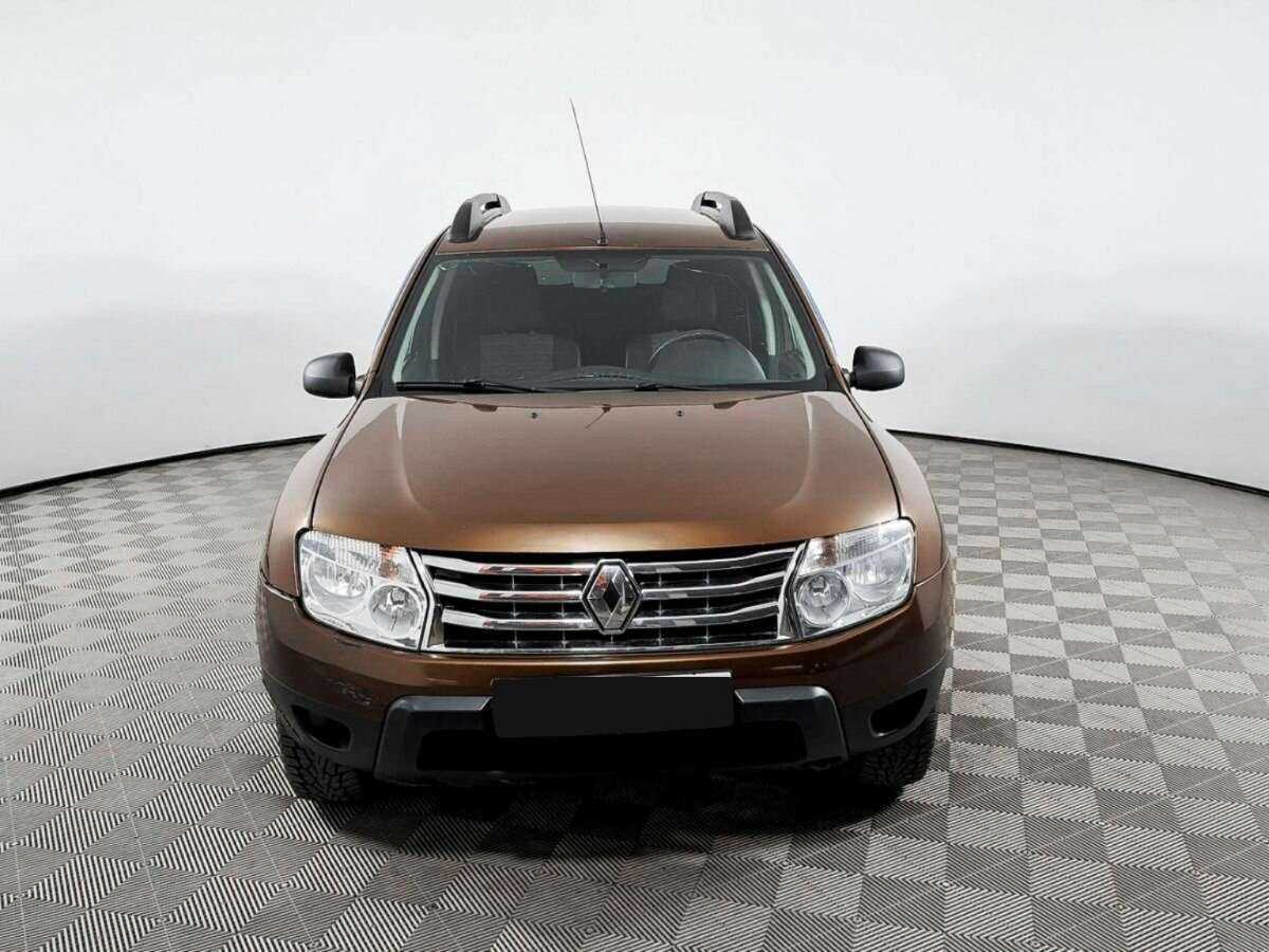 Renault Duster б/у, 2012, Механическая. Фото: #1