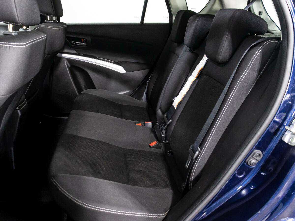 Suzuki SX4 б/у, 2018, Автоматическая. Фото: #9