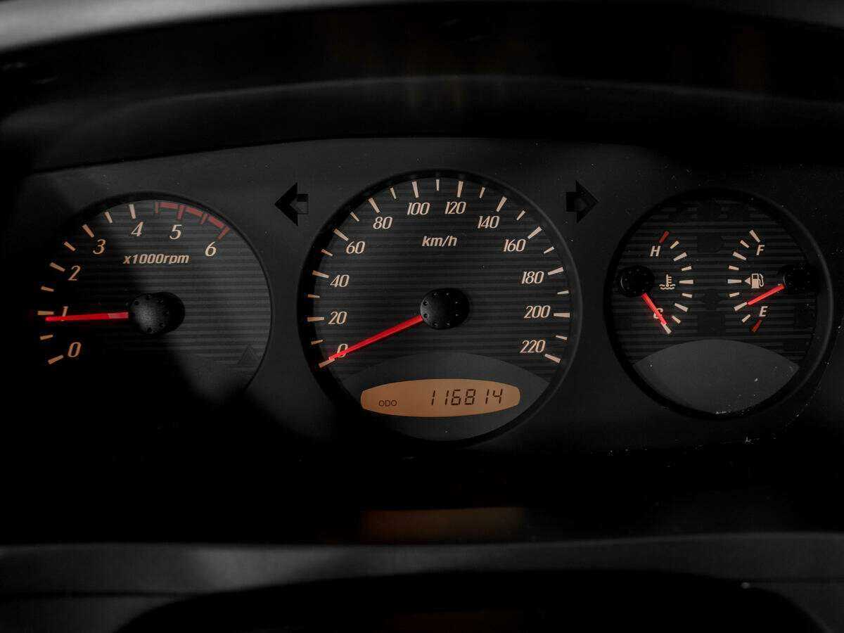 SsangYong Kyron б/у, 2012, Механическая. Фото: #10