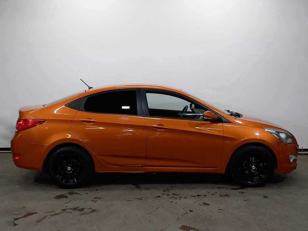 Hyundai Solaris б/у, 2016, Автоматическая. Фото: #3