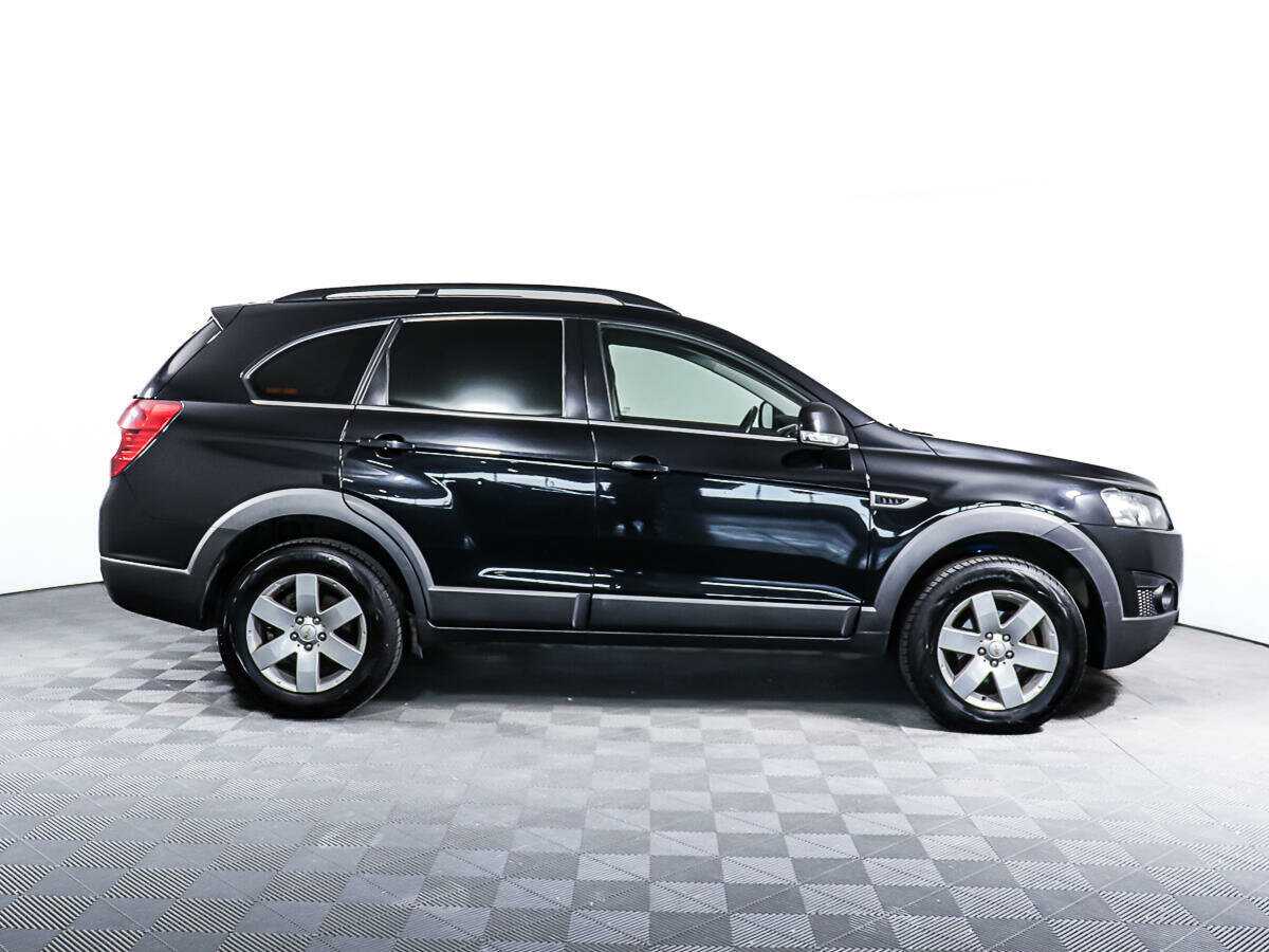 Chevrolet Captiva б/у, 2013, Автоматическая. Фото: #2