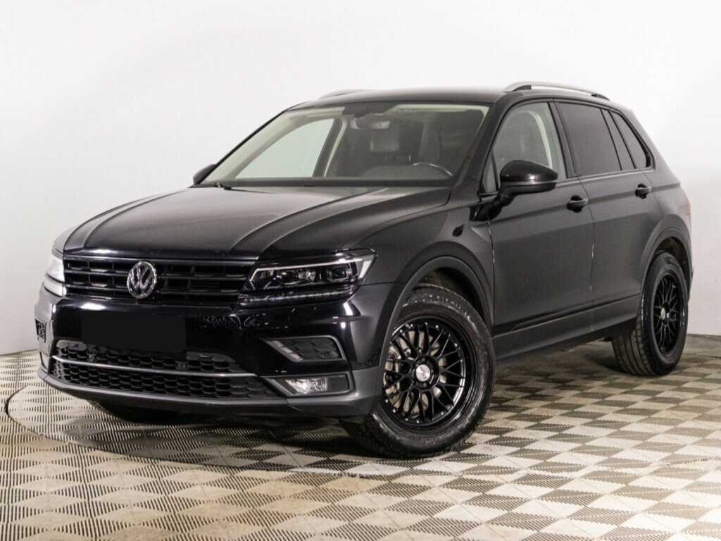 Volkswagen Tiguan б/у, 2018, Роботизированная. Посмотреть фото