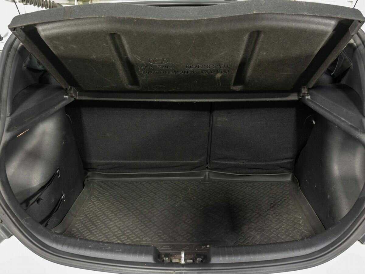 Hyundai Solaris б/у, 2015, Автоматическая. Фото: #18