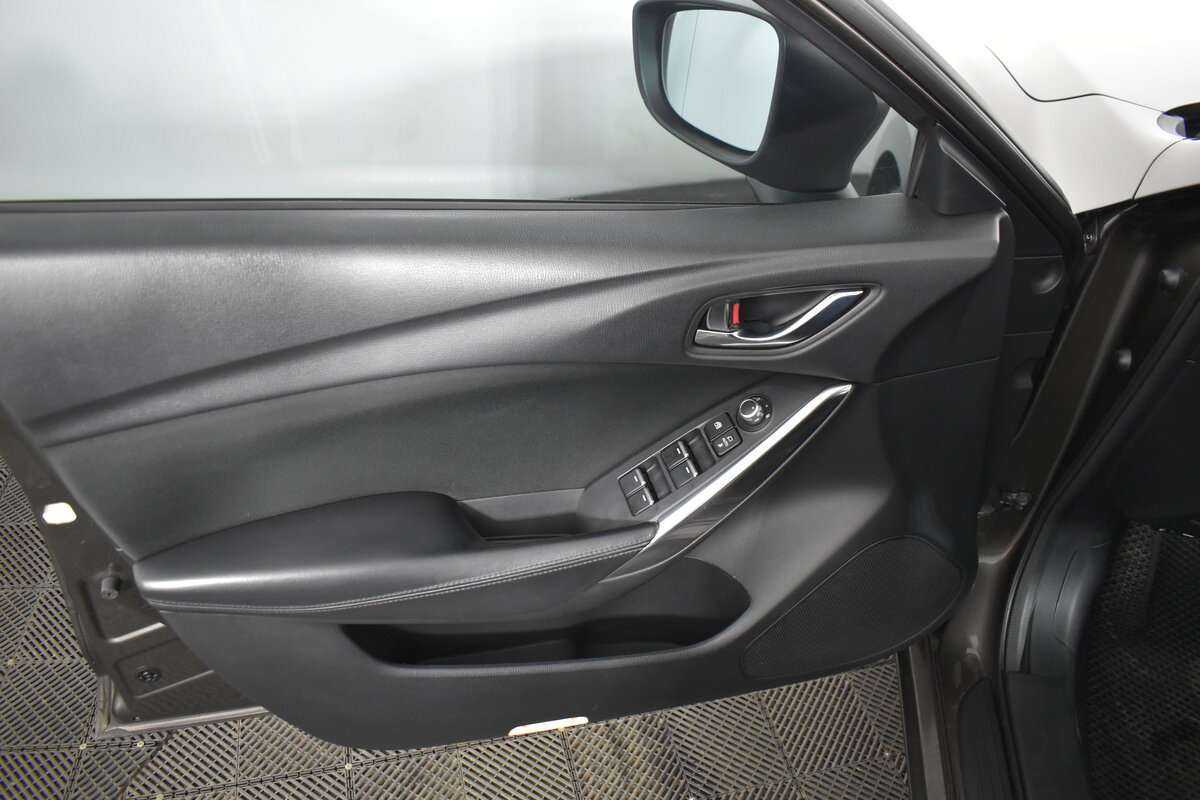 Mazda 6 б/у, 2017, Автоматическая. Фото: #15