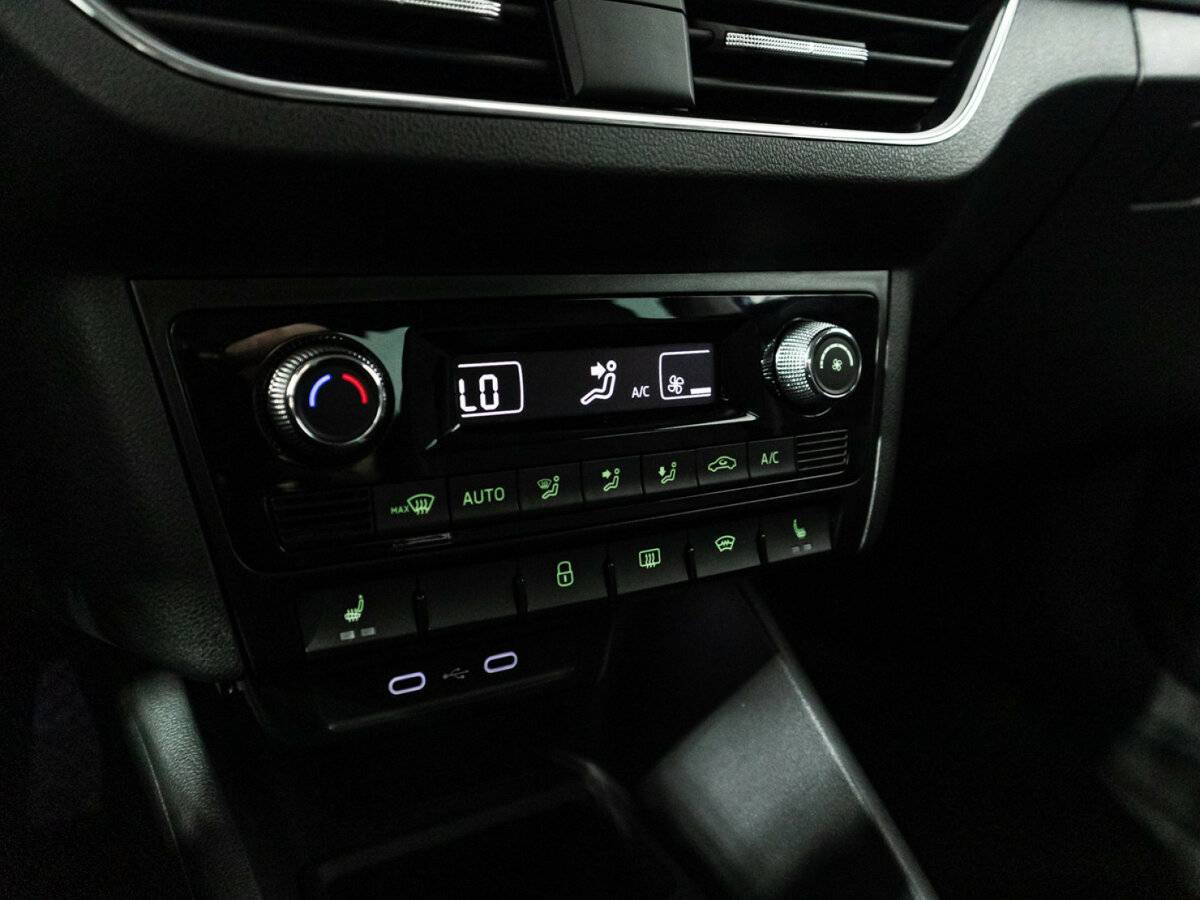 Skoda Rapid б/у, 2021, Автоматическая. Фото: #16