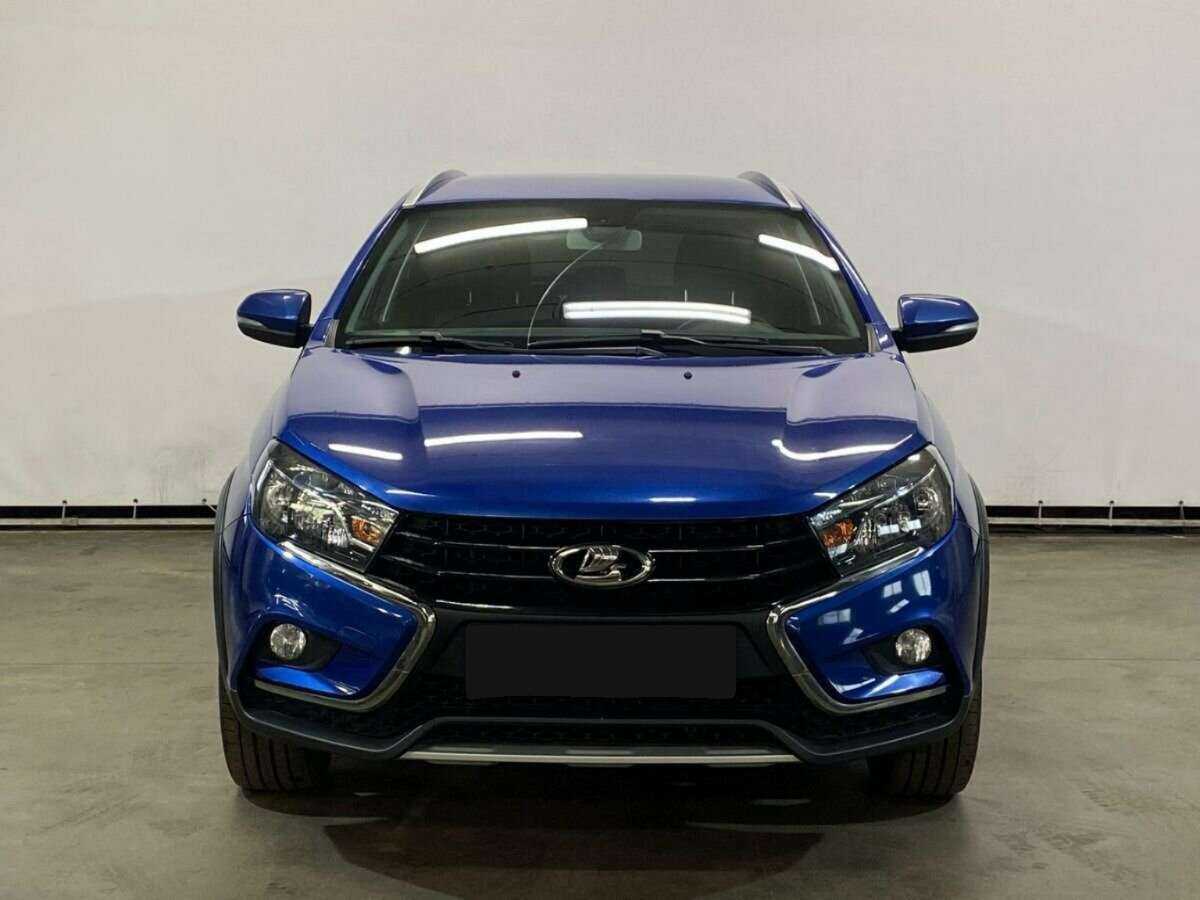 Lada (ВАЗ) Vesta б/у, 2021, Механическая. Фото: #1