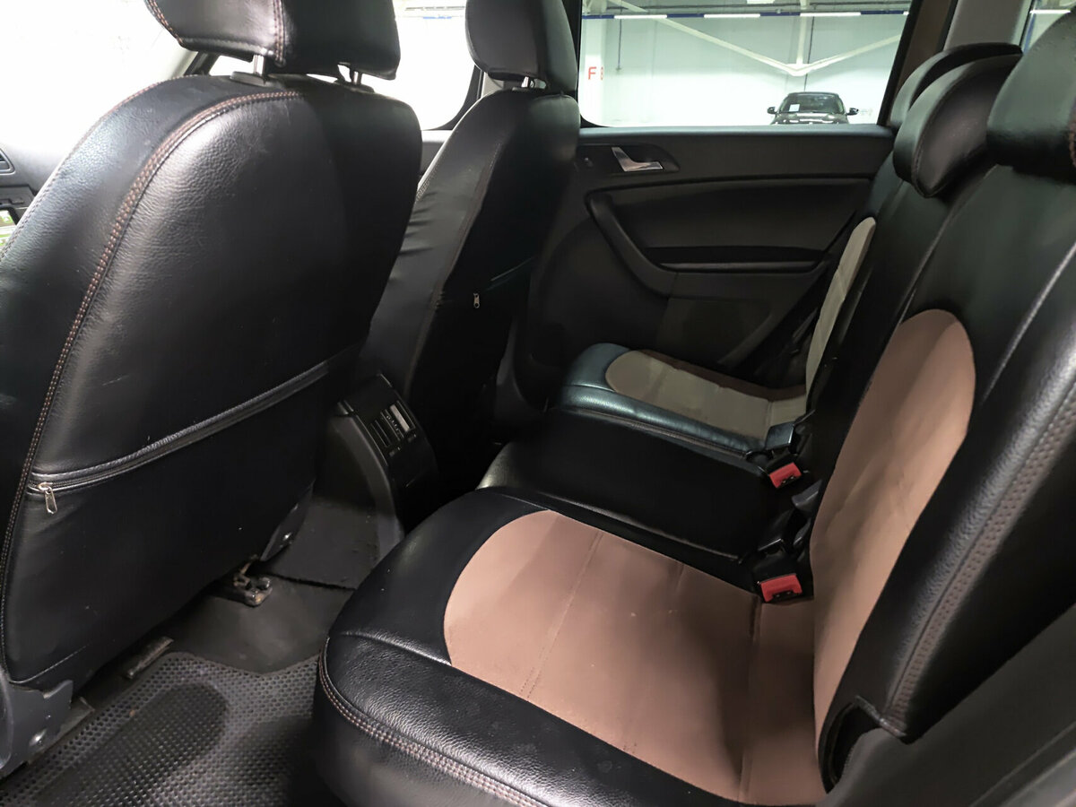 Skoda Yeti б/у, 2012, Механическая. Фото: #11