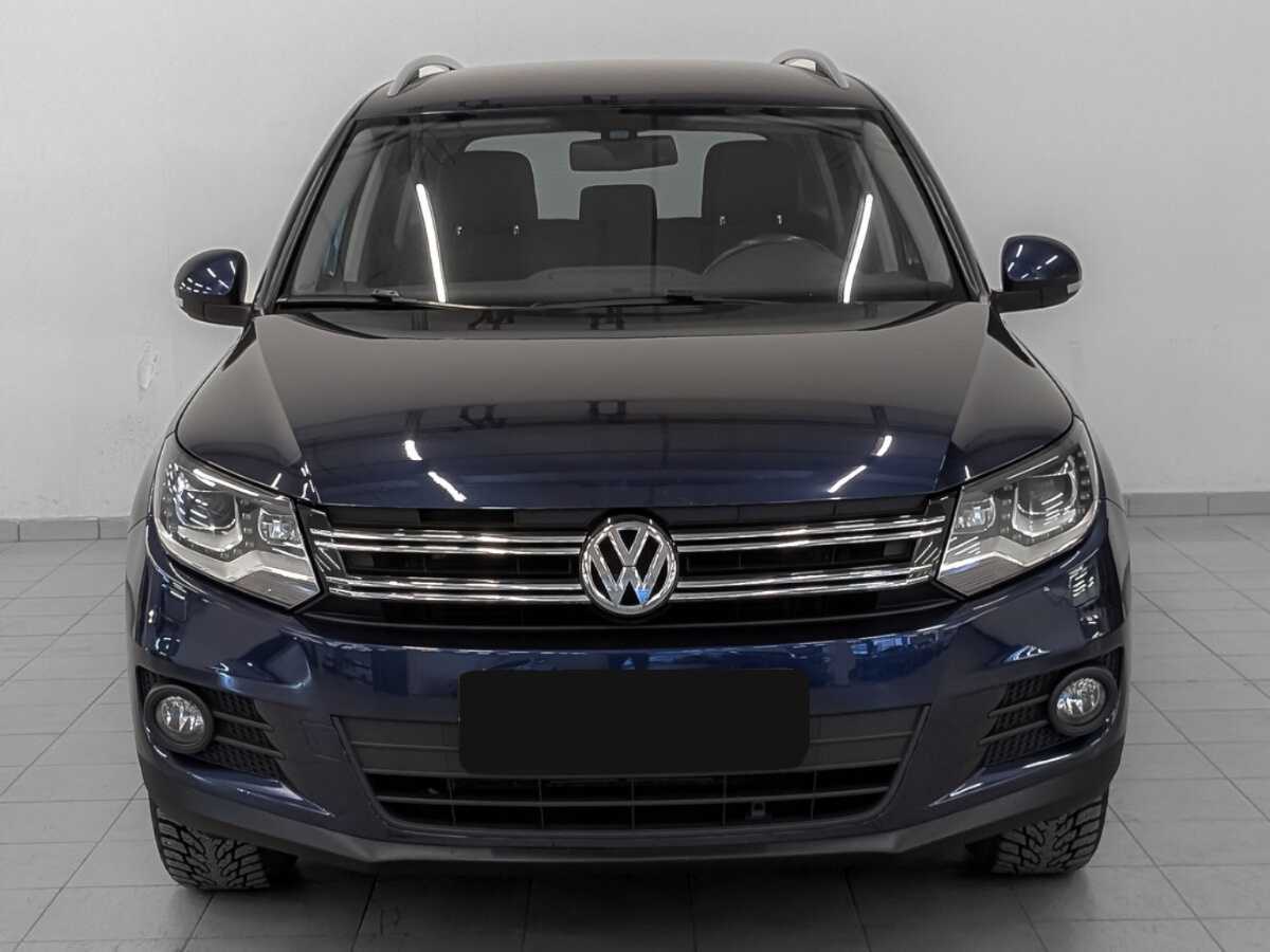 Volkswagen Tiguan б/у, 2016, Автоматическая. Фото: #1
