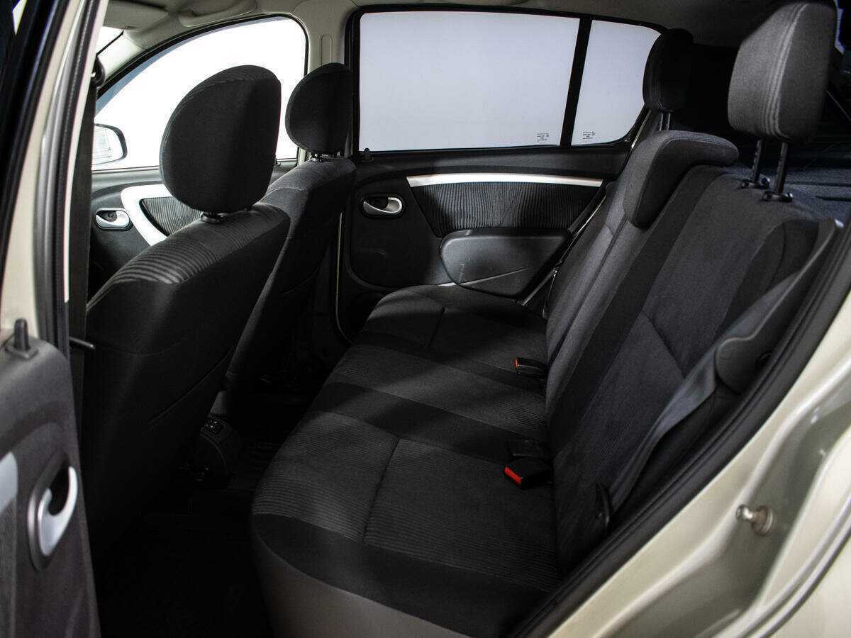 Renault Sandero б/у, 2013, Механическая. Фото: #7